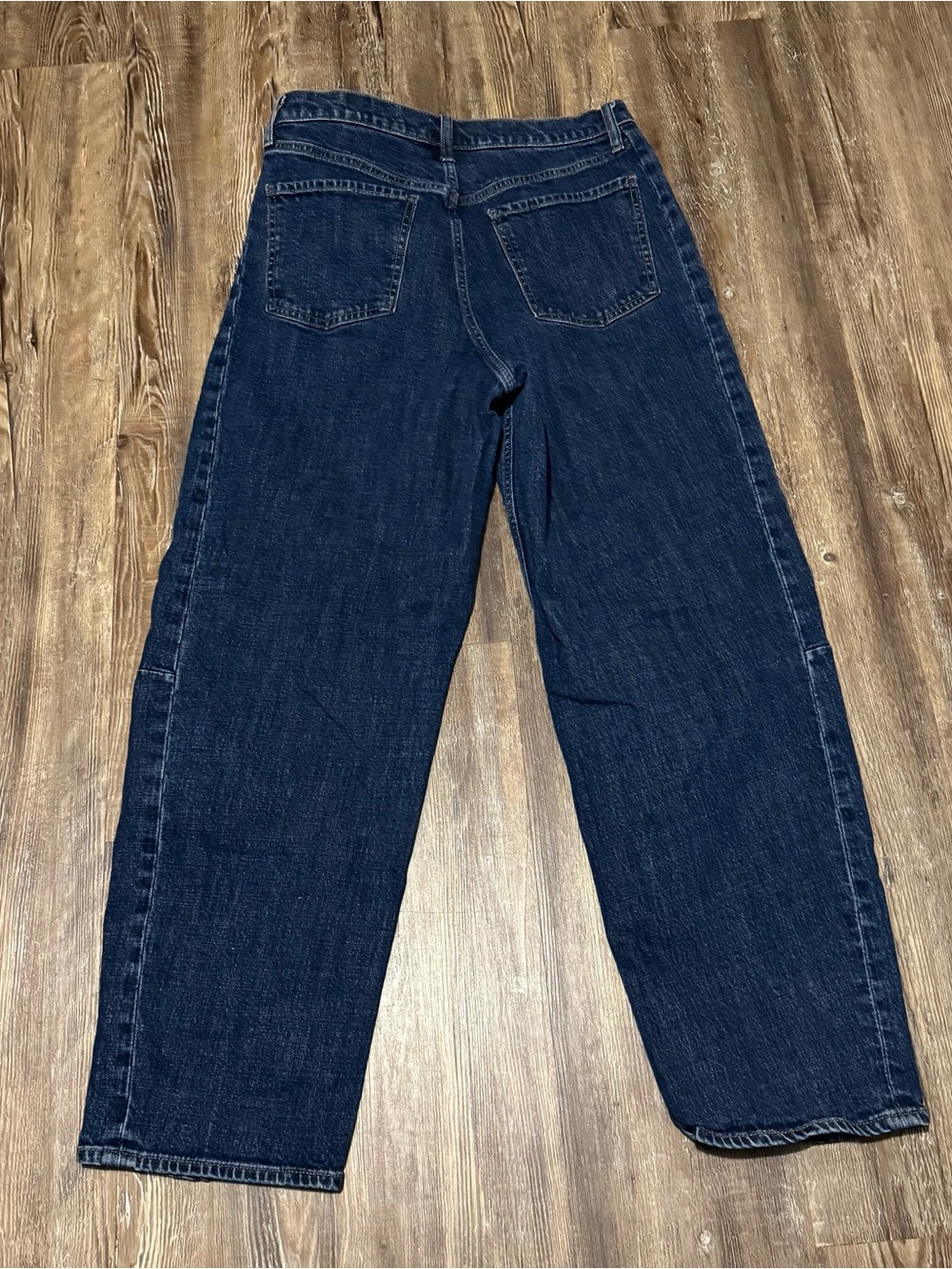 Old Navy Barrel Leg Jeans Women's 12 Front Seam Baggy in Evie Wash Denim - Picture 6 of 6